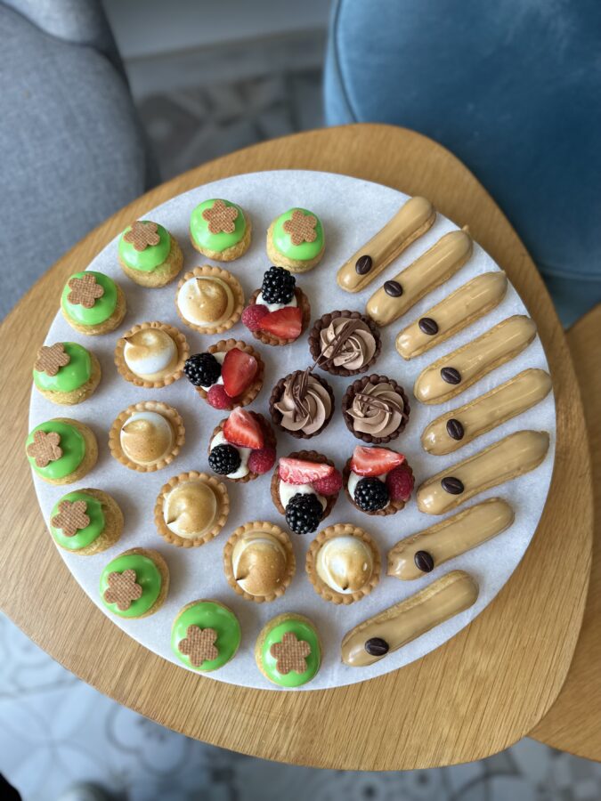 Petits fours sucrée du Macaron Bleu