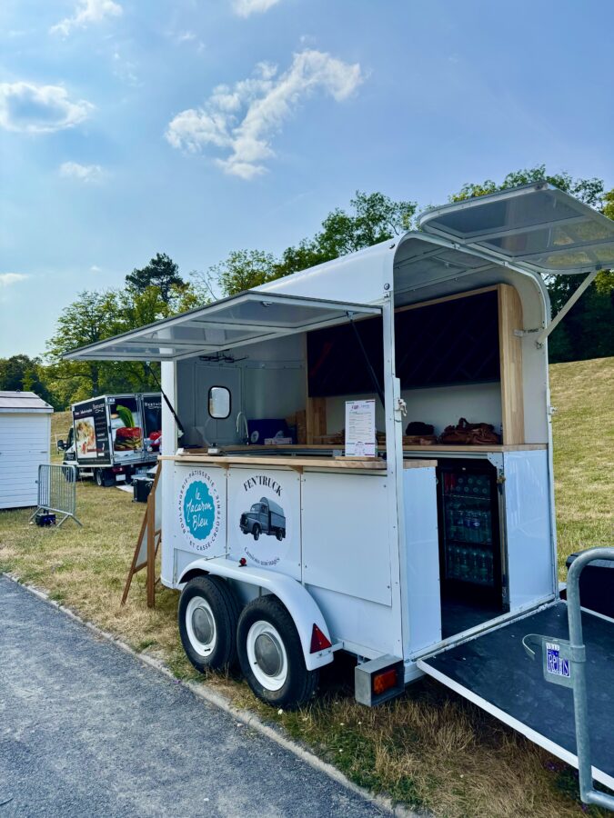 Foodtruck du Macaron Bleu partenaire de Fen'Truck