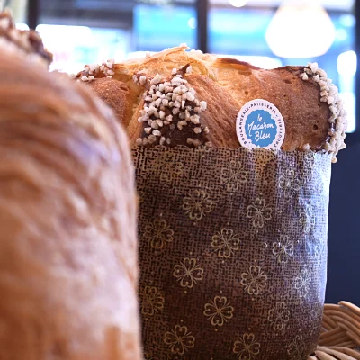 Viennoiseries, croissants et pains au chocolat